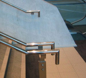 Incorrect handrail end