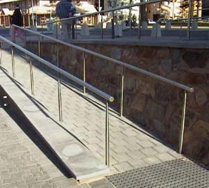 Noncompliant handrails with no returns on ends