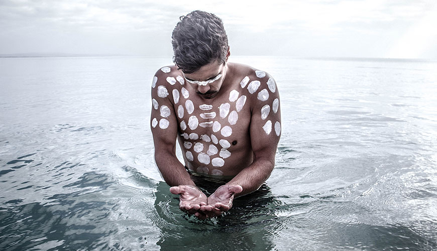 :	The	Fighting	Gunditjmara	Warrior.	Photograph	by	Tim	Kanoa	(2014).